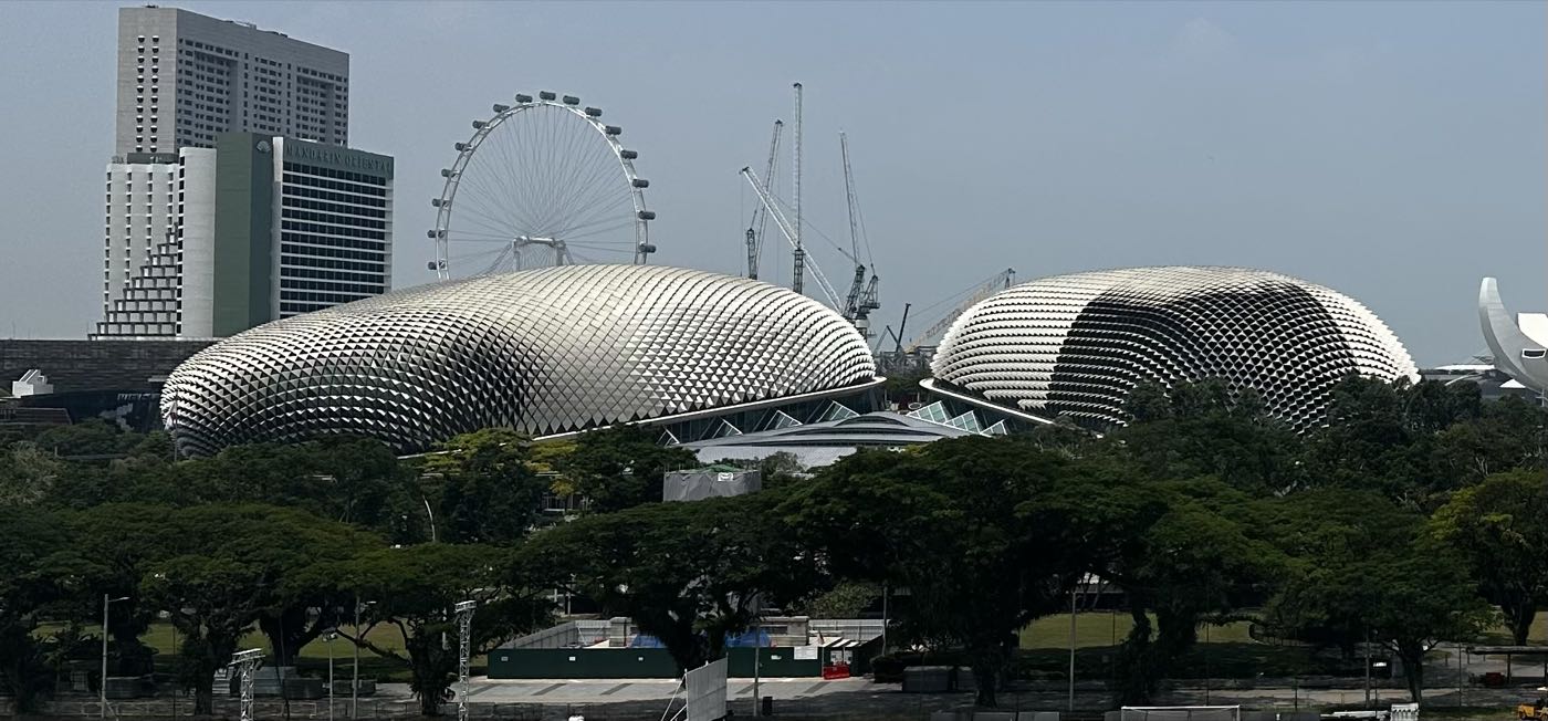 The Esplanade theatres on the bay
